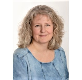 SANDRA GUT